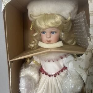 Rare Aston Drake Doll VTG 90’s Certificate Authentic Fairy Princess Cinderella